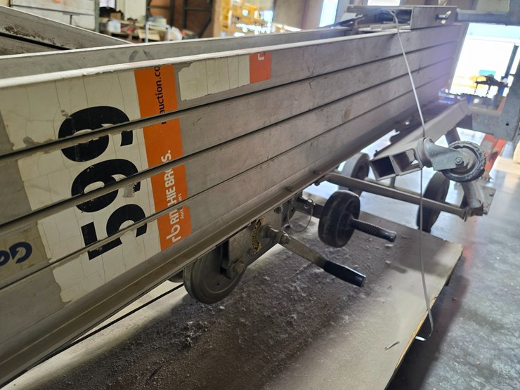 #25315-•-genie-super-lift-slc-24-image-9