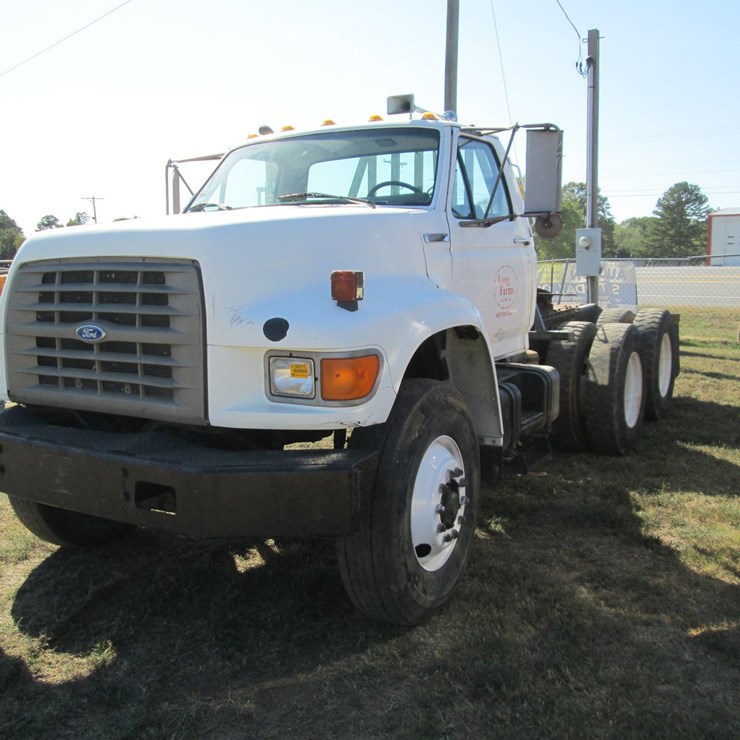 1995 FORD FT900