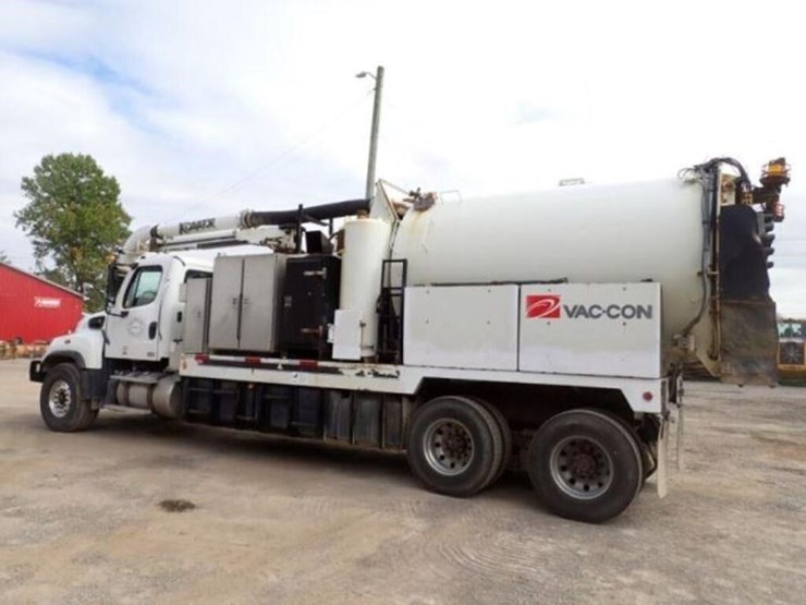 2015-freightliner-114sd-image-7