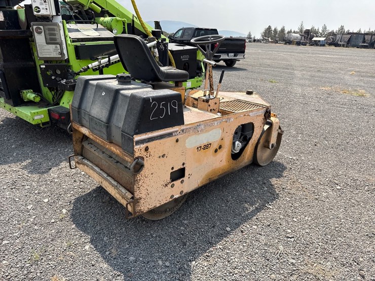 #2519-•-wolfpack-2500-double-drum-compactor-image-3