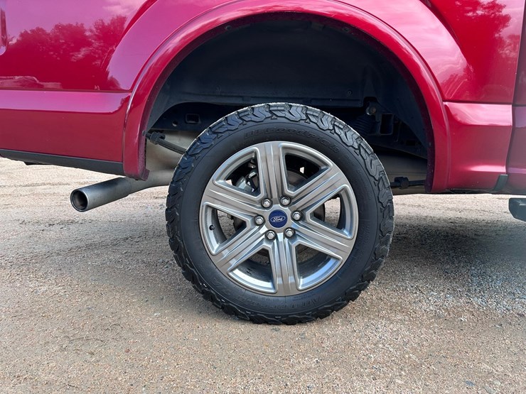 2019-ford-f150-lariat-image-44