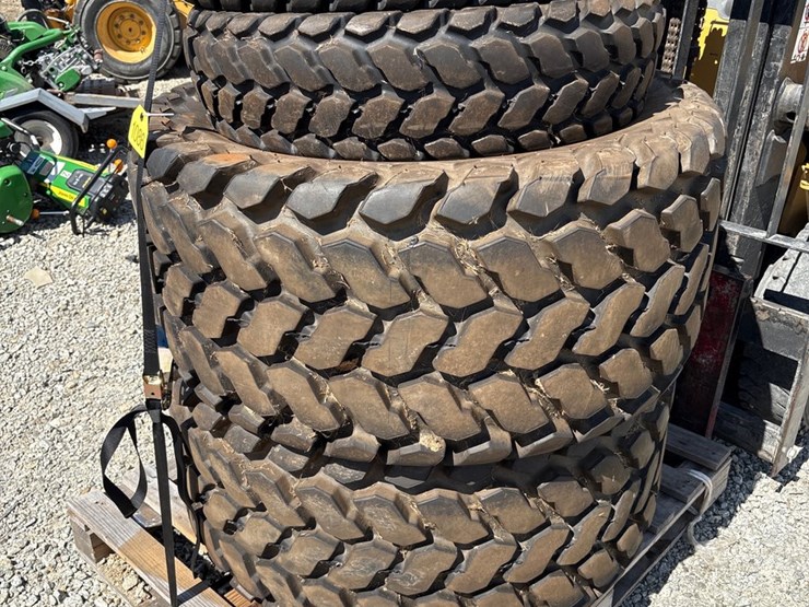 #1086-•-firestone-r3-turf-tires-r3-turf-tires-(less-rims)-image-3