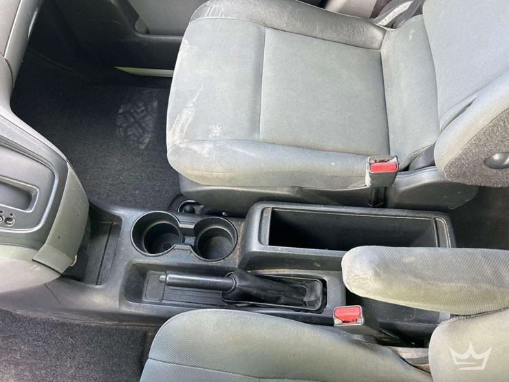 2014-nissan-nv200-image-20