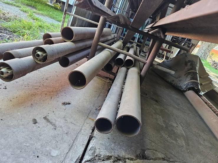 #8760-•-steel-rack-w/-contents-image-12
