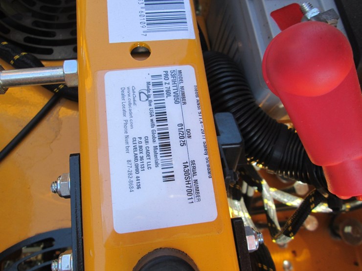 #50185-•-unused-2025-cub-cadet-pro-z-700-zero-turn-mower-1a30sh70011-inv#50185-image-20
