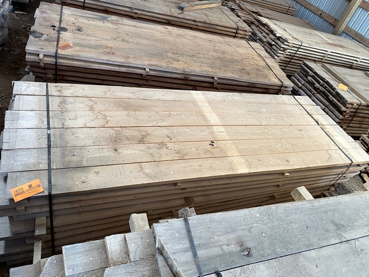 #1670-•-bundle-of-oak-boards-image-2