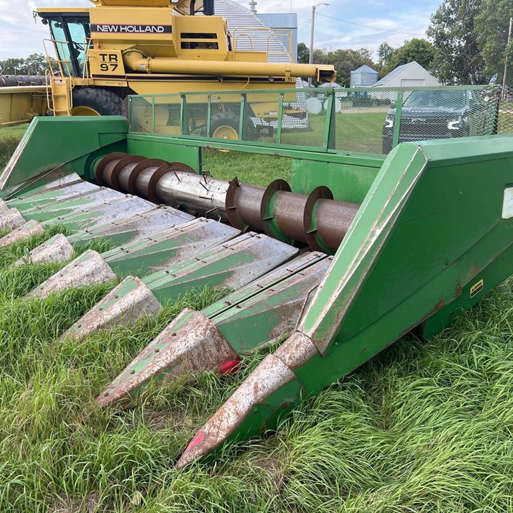 JOHN DEERE 853
