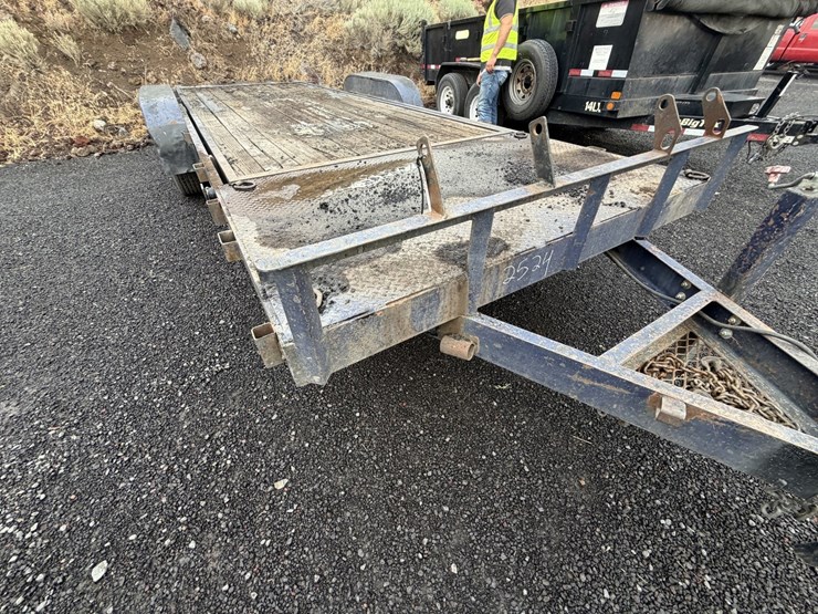 #2524-•-22'-tilt-bed-equipment-trailer-image-11