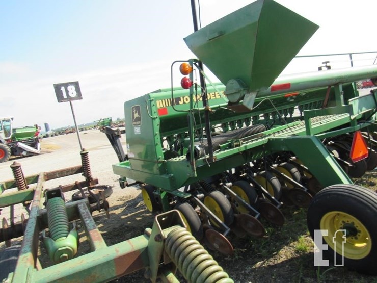 1993-john-deere-750-image-7