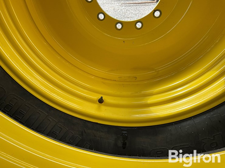 john-deere-r4044-image-15