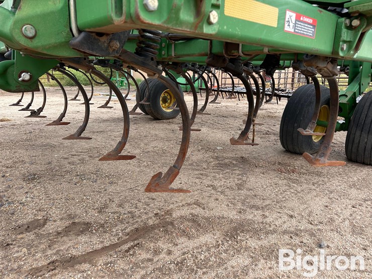 john-deere-2200-image-11