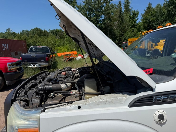 2015-ford-f250-image-9