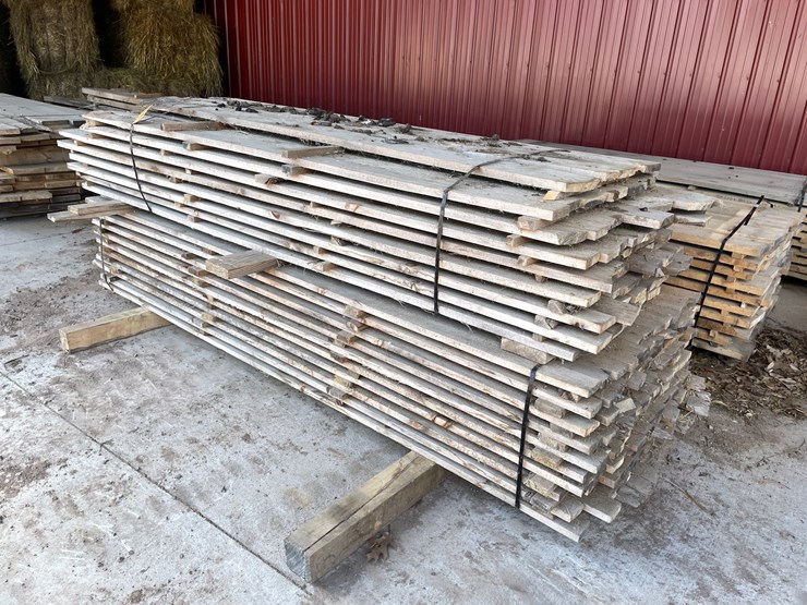 #1654-•-bundle-of-pine-boards-image-1