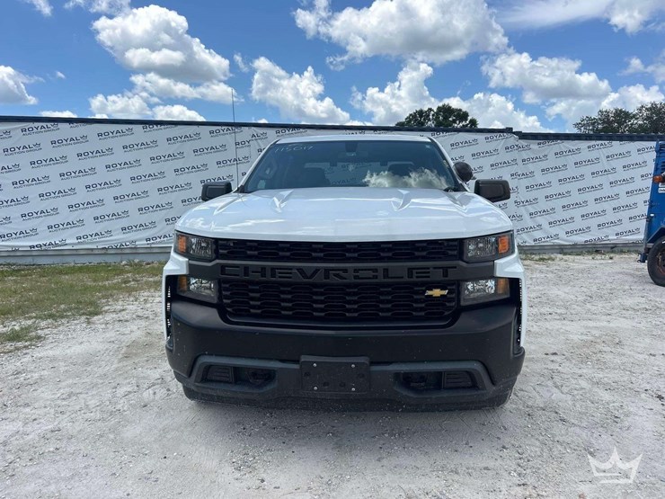2022-chevrolet-silverado-1500-image-12