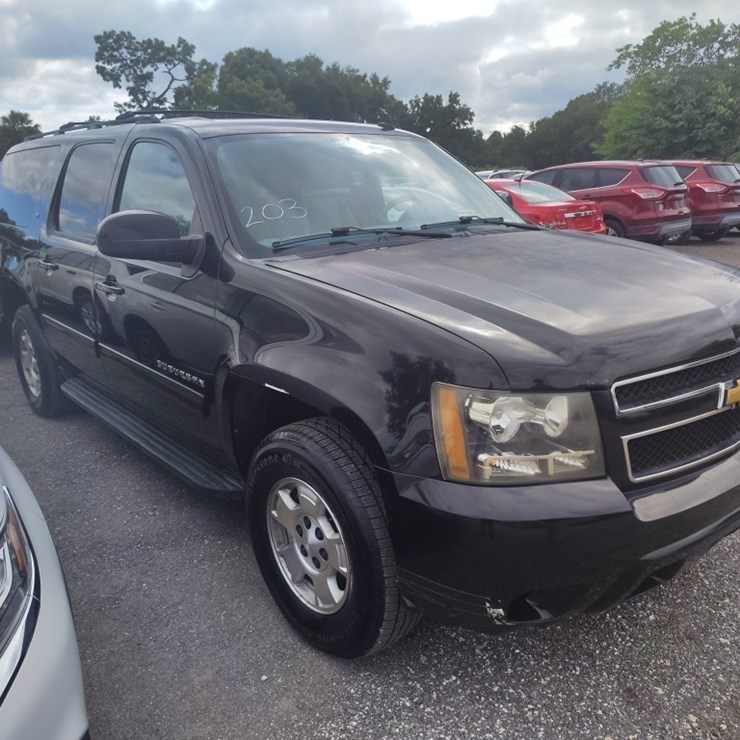 2012 CHEVROLET SUBURBAN