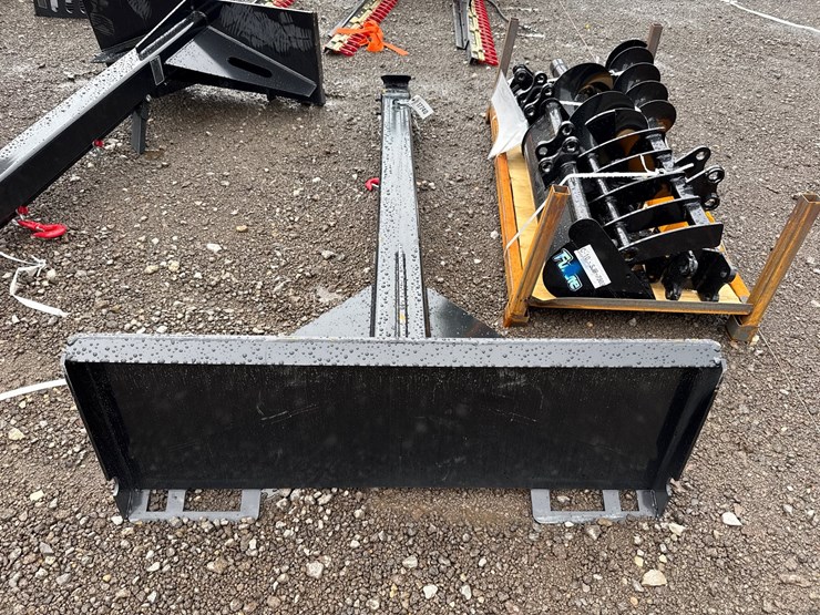 #6074-•-skid-steer-telescoping-boompole-image-3