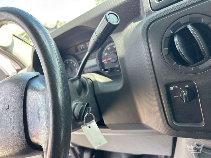 2019-ford-e350-image-20