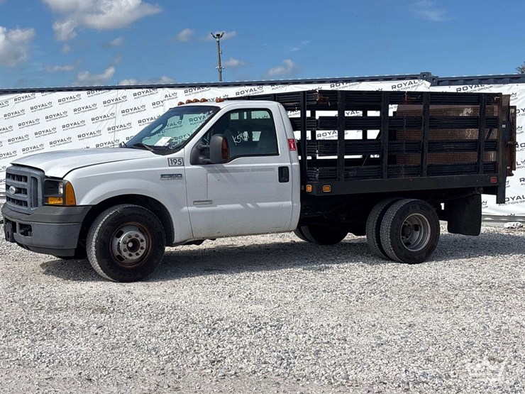 2007-ford-f350-image-1