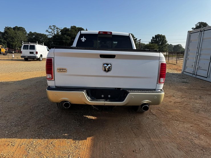 2014-dodge-1500-image-4