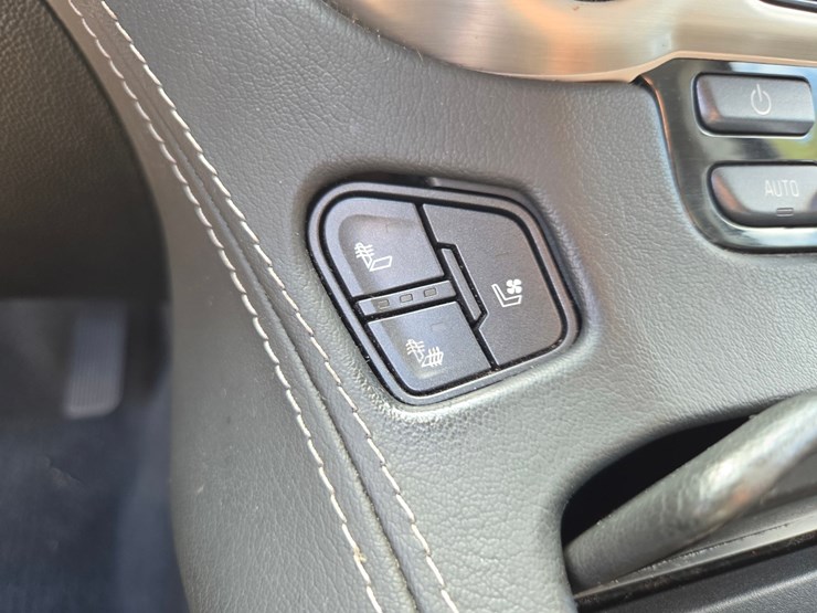 2019-gmc-yukon-image-45