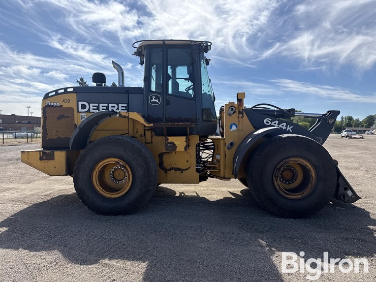 2011-deere-644k-image-4