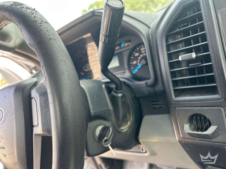 2017-ford-f150-image-15