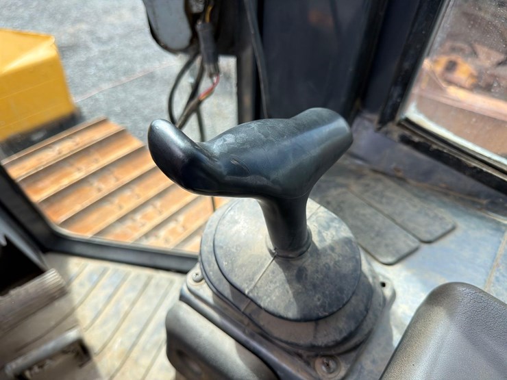 deere-550j-lgp-image-24
