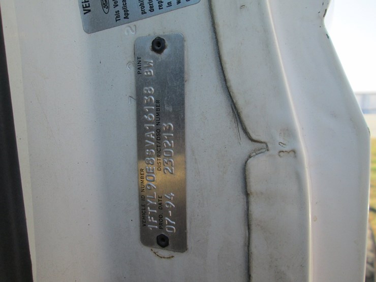 1995-ford-ft900-image-38