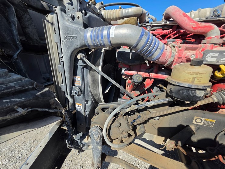 2018-kenworth-t800-image-43