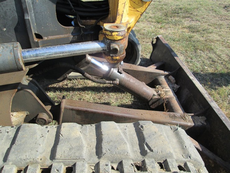 new-holland-e55bx-image-20