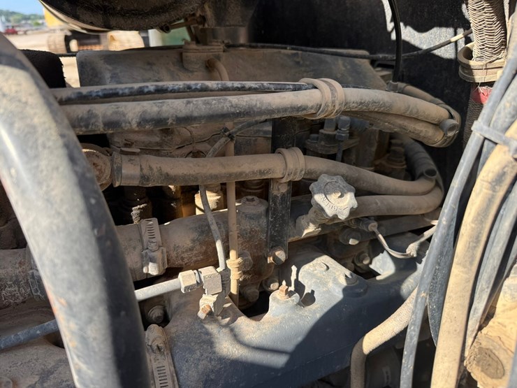 1994-mack-ch613-image-18