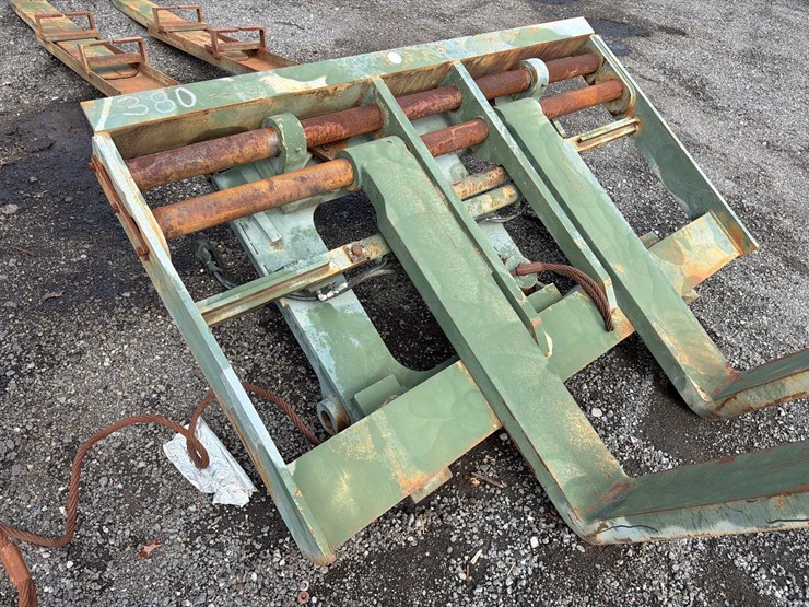 john-deere-624-image-2