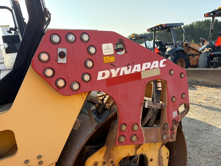 2009-dynapac-cc224hf-image-5