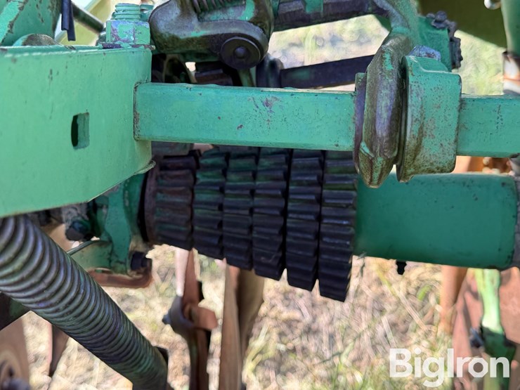 deere-tires-image-10