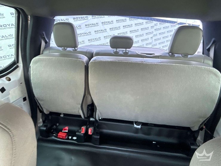 2020-ford-f150-image-21
