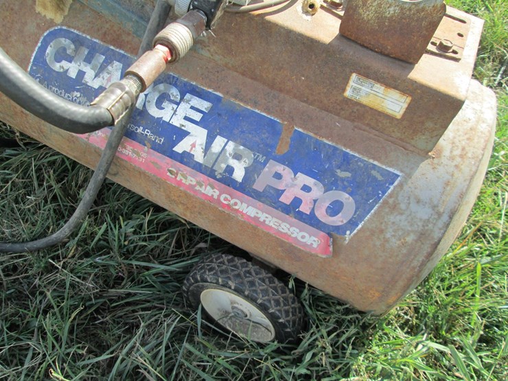 #46102-•-ingersoll-rand-air-compressor-w/hose-inv#46102-image-5