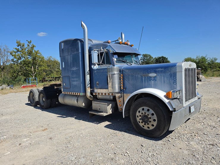 1997-peterbilt-379-image-30