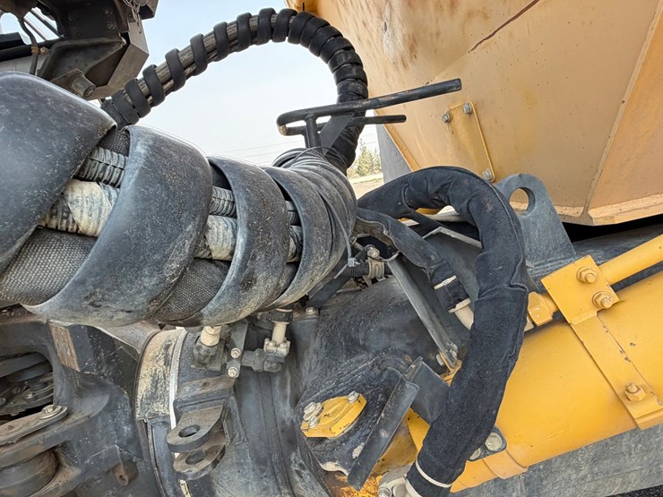 2016-komatsu-hm400-5-image-82
