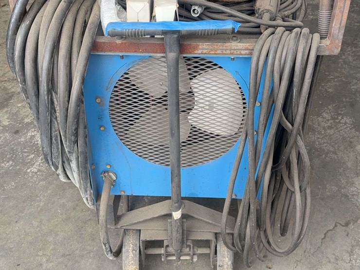 miller-dialarc-250-ac/dc-constant-current-arc-welding-power-source-with-leads,-s/n:-jg008642,-1ph,-200/230/460v,-does-have-3phase-plug-image-4