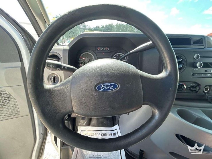 2019-ford-e350-image-20