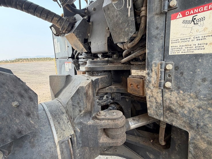 2018-komatsu-hm400-5-image-29