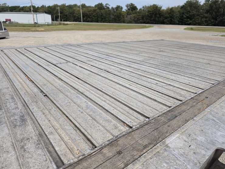 2022-fontaine-flat-bed-trailer-image-78