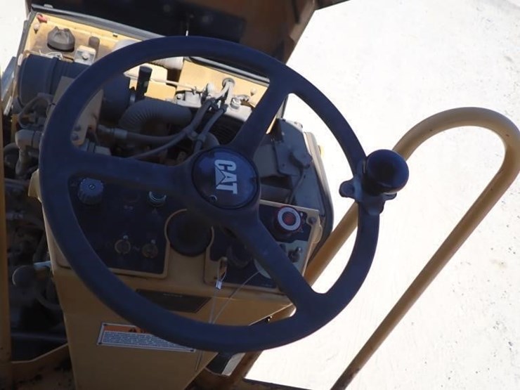 2002-caterpillar-cb-224d-image-18