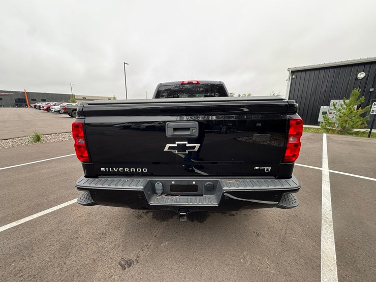 2015-chevrolet-silverado-1500-z71-image-4