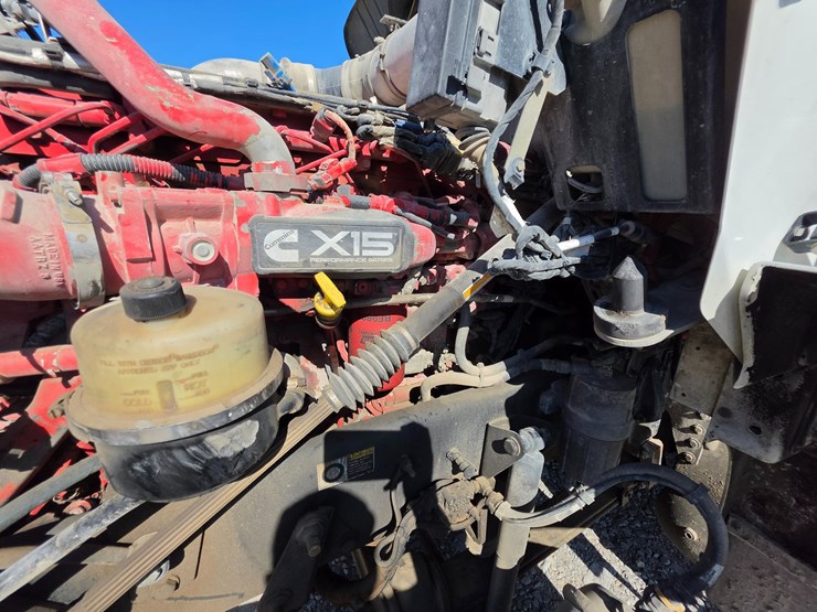 2018-kenworth-t800-image-44