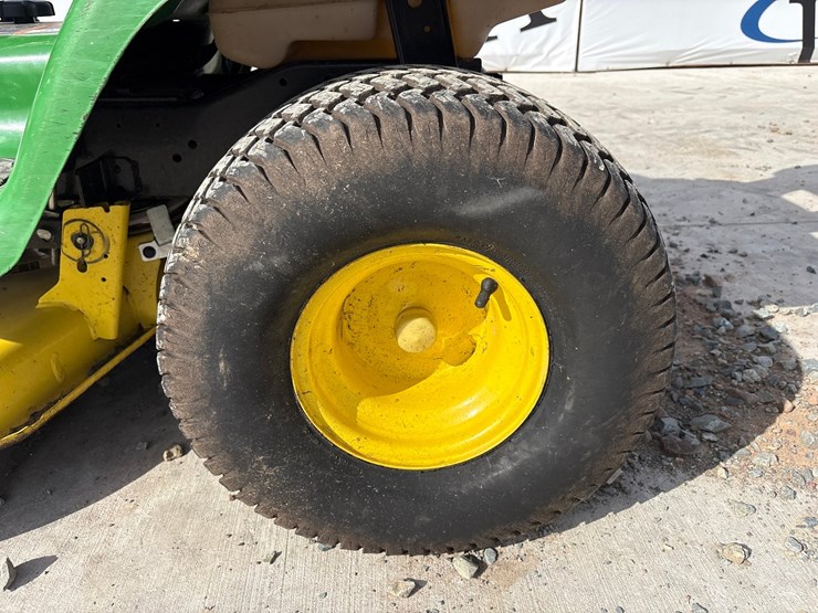 john-deere-x300-image-26