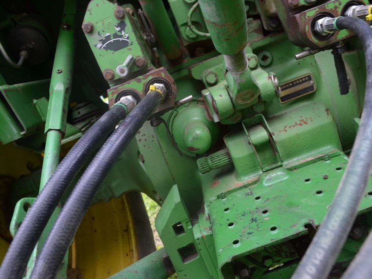 1977-john-deere-4230-image-13