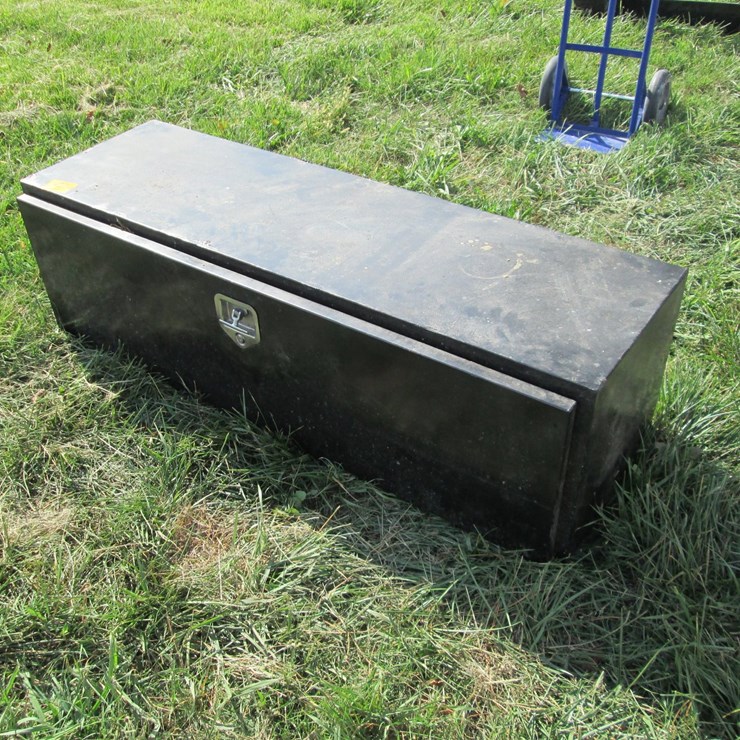 #46101 • 5'x18"x18" Toolbox INV#46101