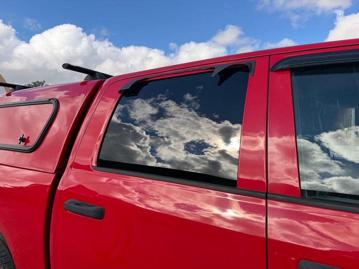 2012-dodge-1500-image-24