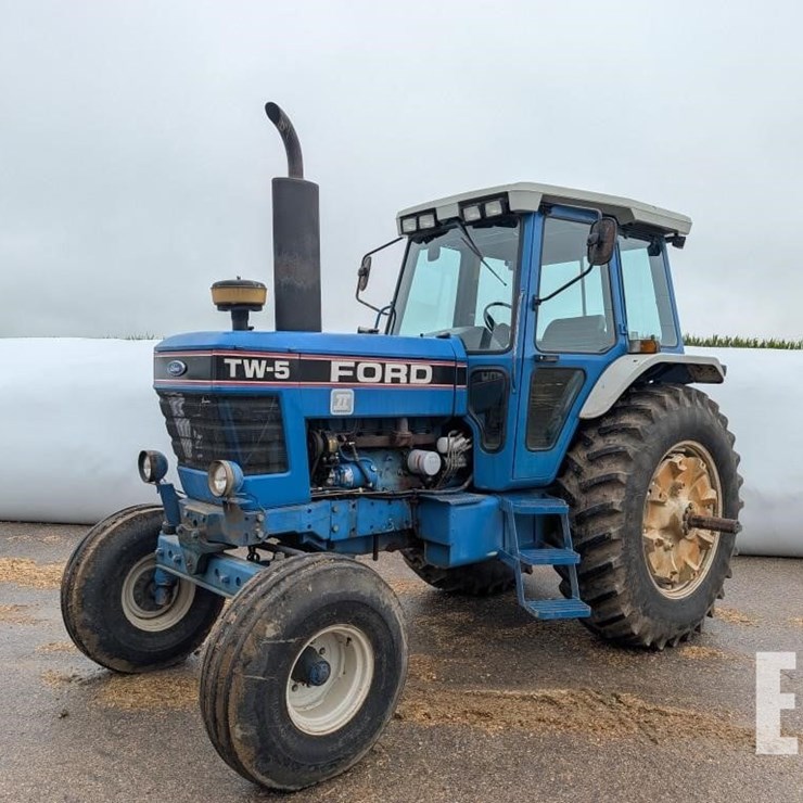 FORD TW5
